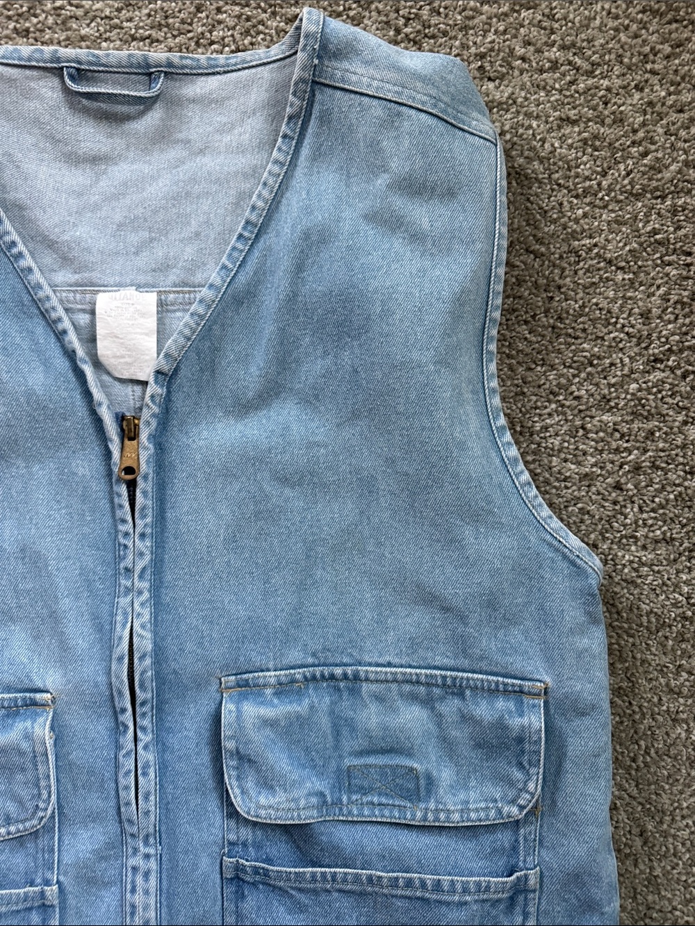 Gitano Vintage Light Wash Denim Utility Vest with Front Pockets - Picture 4 of 7